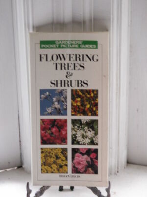 Brian Davis / Flowering Trees & Shrubs